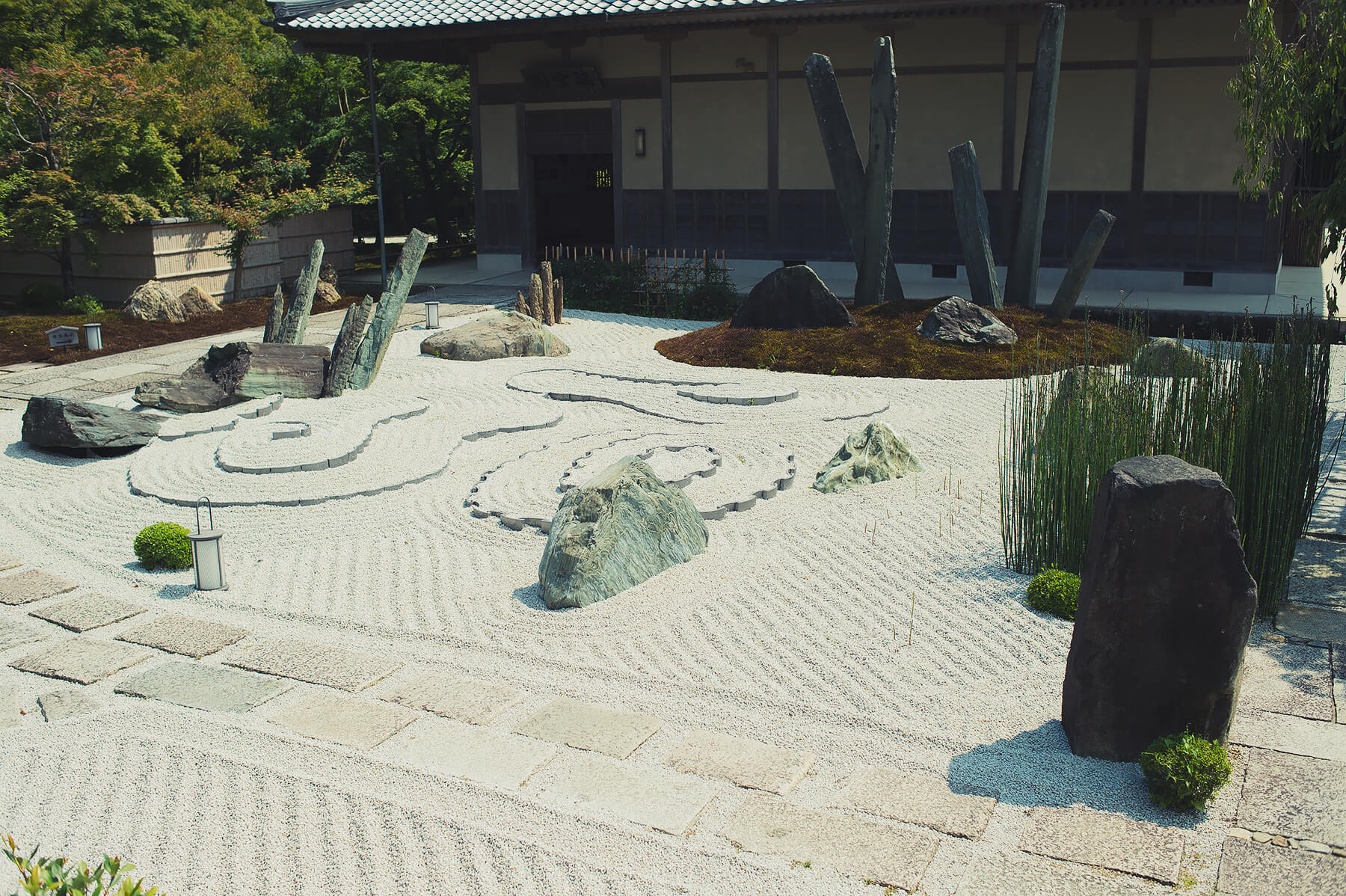 
          京都「圓光寺」の庭園写真2
      