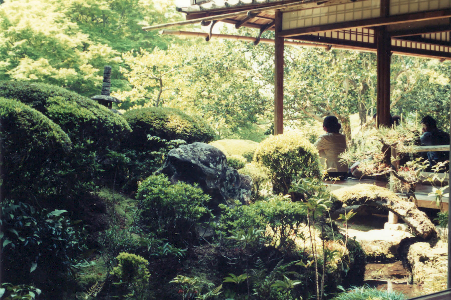 
          京都「詩仙堂」の庭園写真1
      